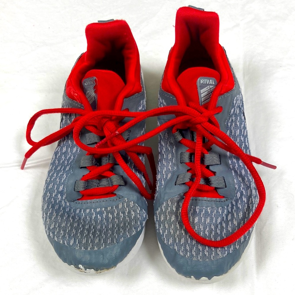 Nike boys red and gray lace up sneakers size 13
